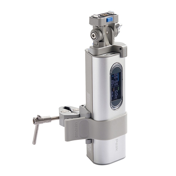 新品Aputure Amaran HR672C 定価38,740円　スタンド付 Aputure Amaran HR672C Bi-Color LED Flood Light HR672C B&H Photo