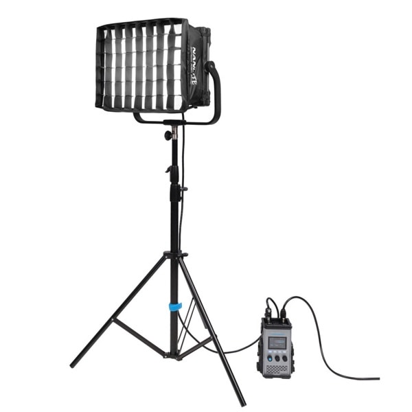 映画撮影機材一式 NANLITE(ナンライト) Alien 300C LED RGBWW パネルライト(Alien