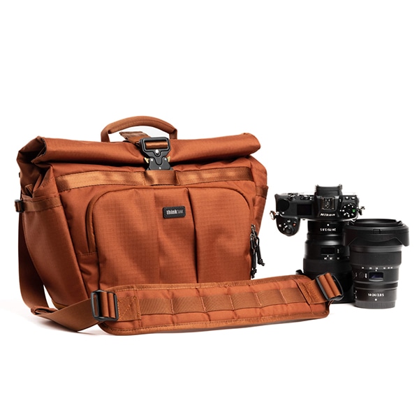 【予約受付中】thinkTANKphoto(シンクタンクフォト) フォーカスポイント クロスボディ 13L アーバンラスト