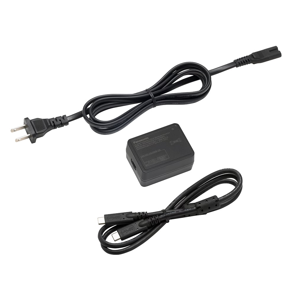 Panasonic(パナソニック) XLRマイクロホンアダプター DMW-XLR2: マイク